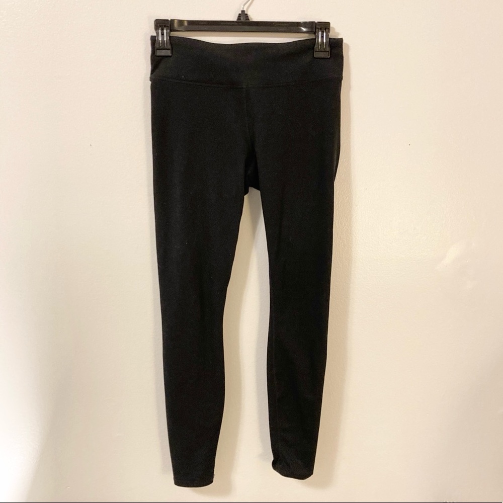 Fabletics Powerhold High Waisted Black leggings - size Small